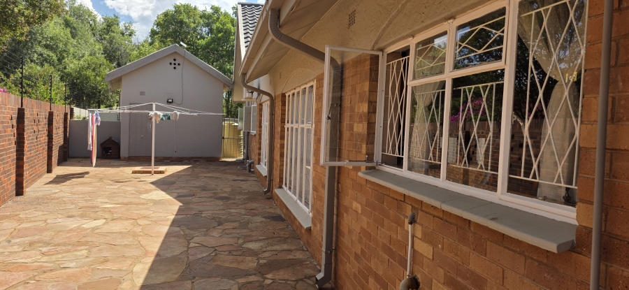 4 Bedroom Property for Sale in Hillcrest Northern Cape